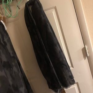 True Religion Scarf W tags